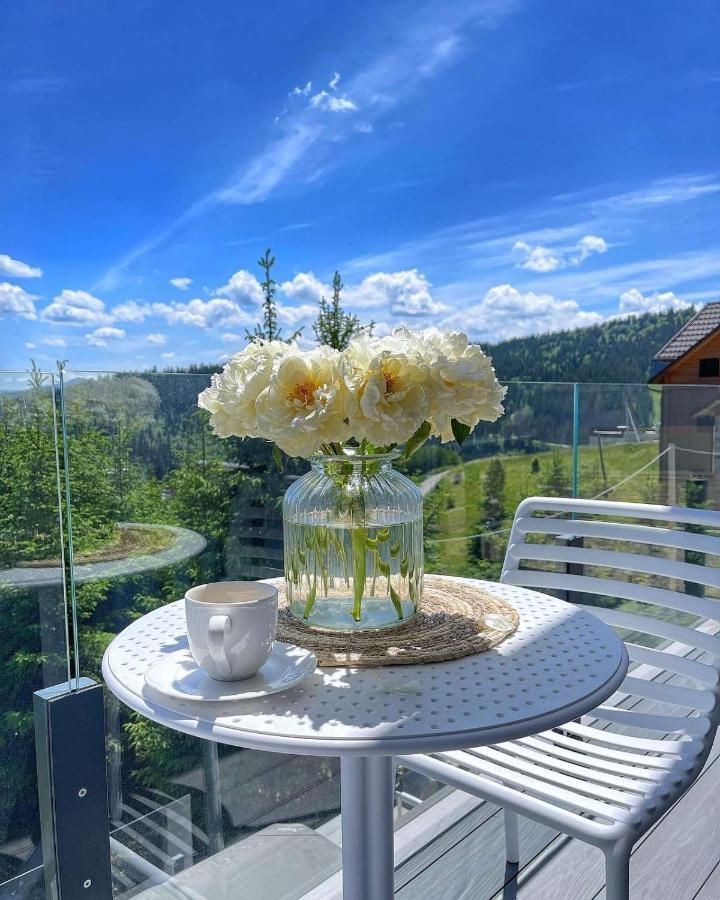 Be Be Chalet - Premium Jacuzi & Private Pool Bukovel Exterior foto