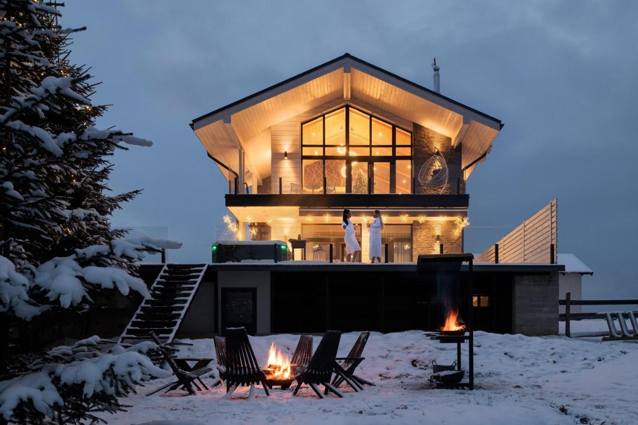 Be Be Chalet - Premium Jacuzi & Private Pool Bukovel Exterior foto
